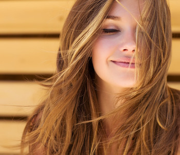 Talasoterapia capilar: 5 Beneficios y usos para la salud de tu cabello